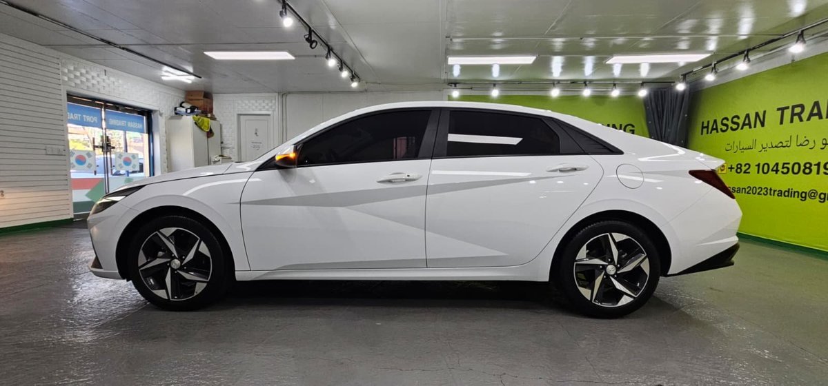 HYUNDAI AVANTE 