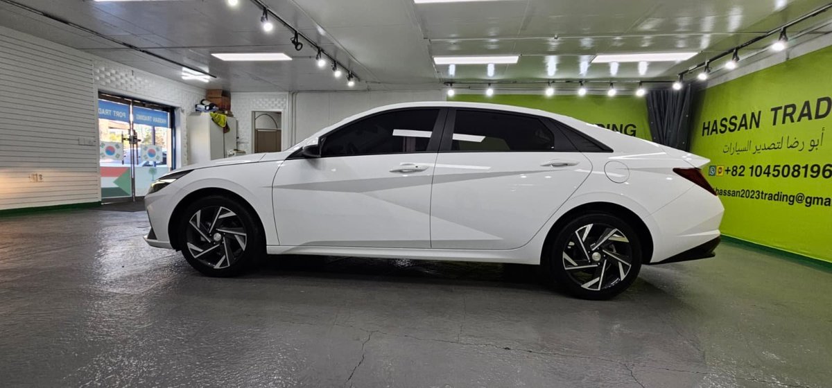 HYUNDAI AVANTE 