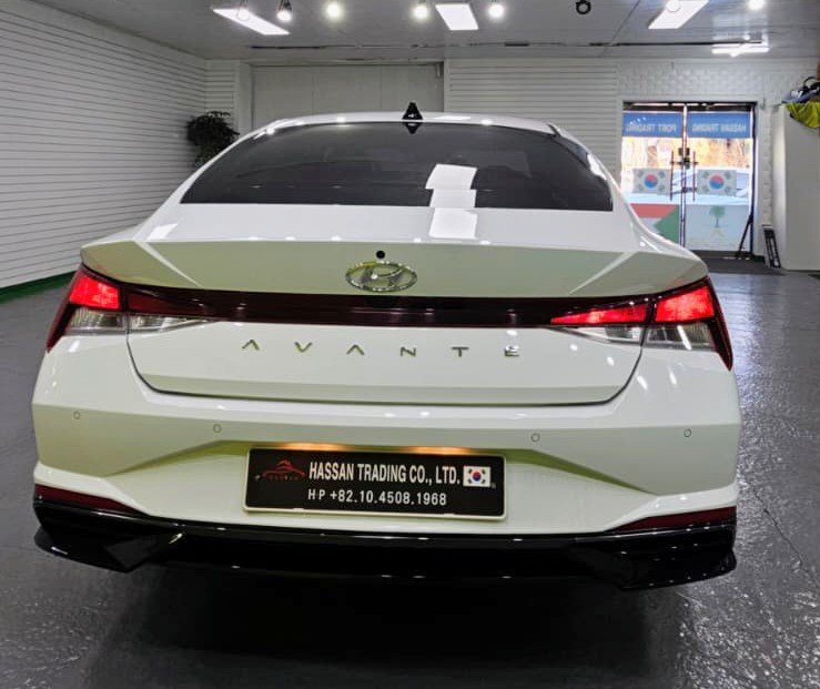 HYUNDAI AVANTE 