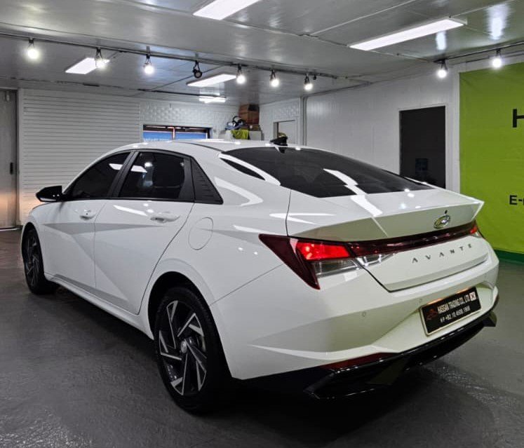 HYUNDAI AVANTE 