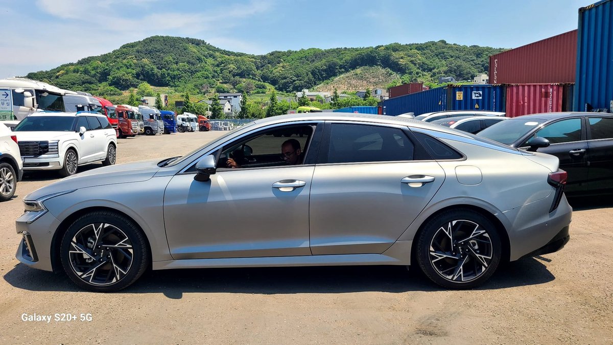 kia k5