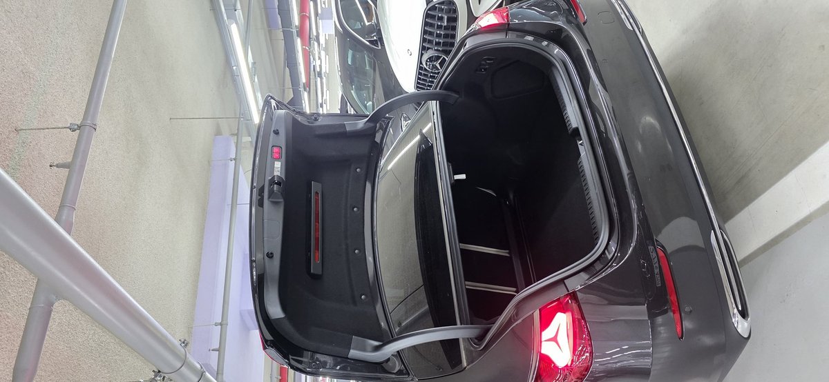 E200 موديل 2025 وكالة شرط 