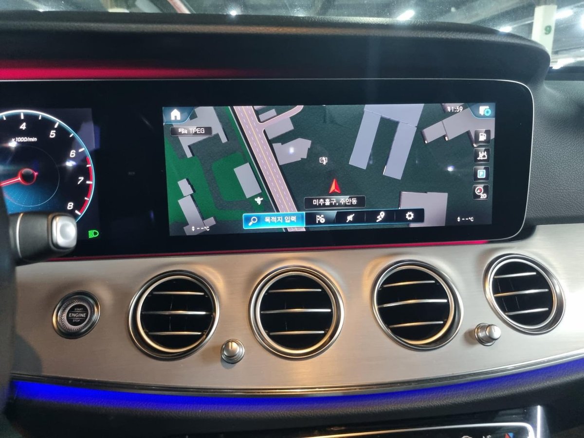 BENZ E-CLASS E250