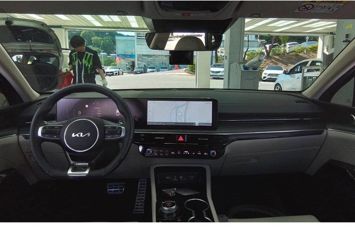 kia k5