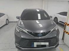 Toyota Camry 하이브리드 2025