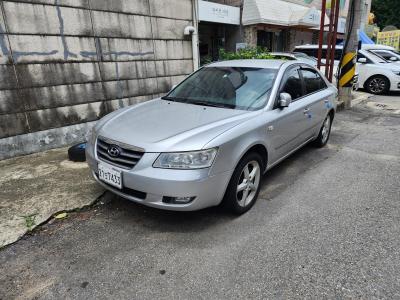 Hyundai NF Sonata 2.0 2007