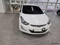 Hyundai Elantra 2015