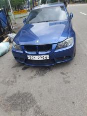 BMW 320i 2008