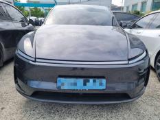 Tesla MODEL Y RWD 2025