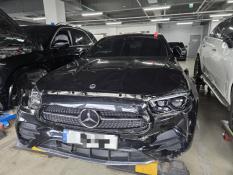 Mercedes-Benz E250 2023